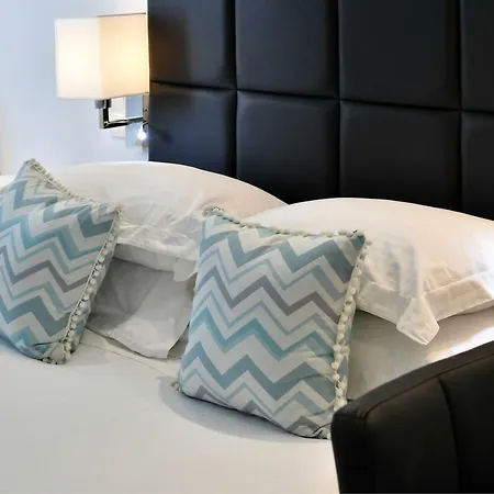 Apollon Annex Lejlighed *